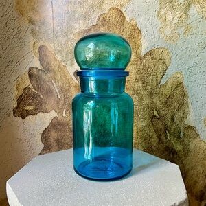 Belgian bubble apothecary jar